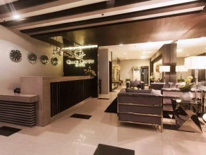 Grace Crown Hotel