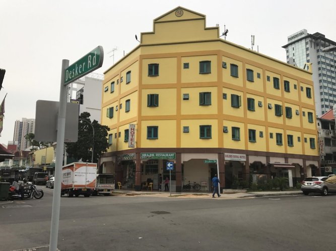 Golden Royal Hotel