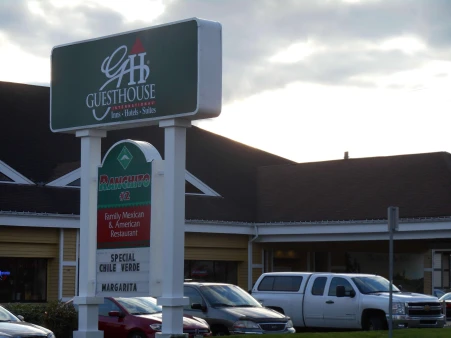 GuestHouse Enumclaw