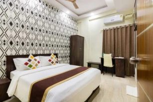 Crystal Grandeur by Omatra