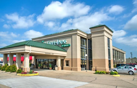 Pear Tree Inn Cape Girardeau Near The Medical Cen