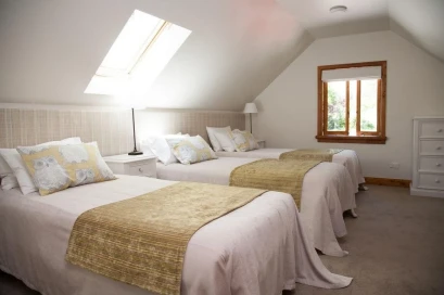 Wanaka Homestead Lodge & Cottages