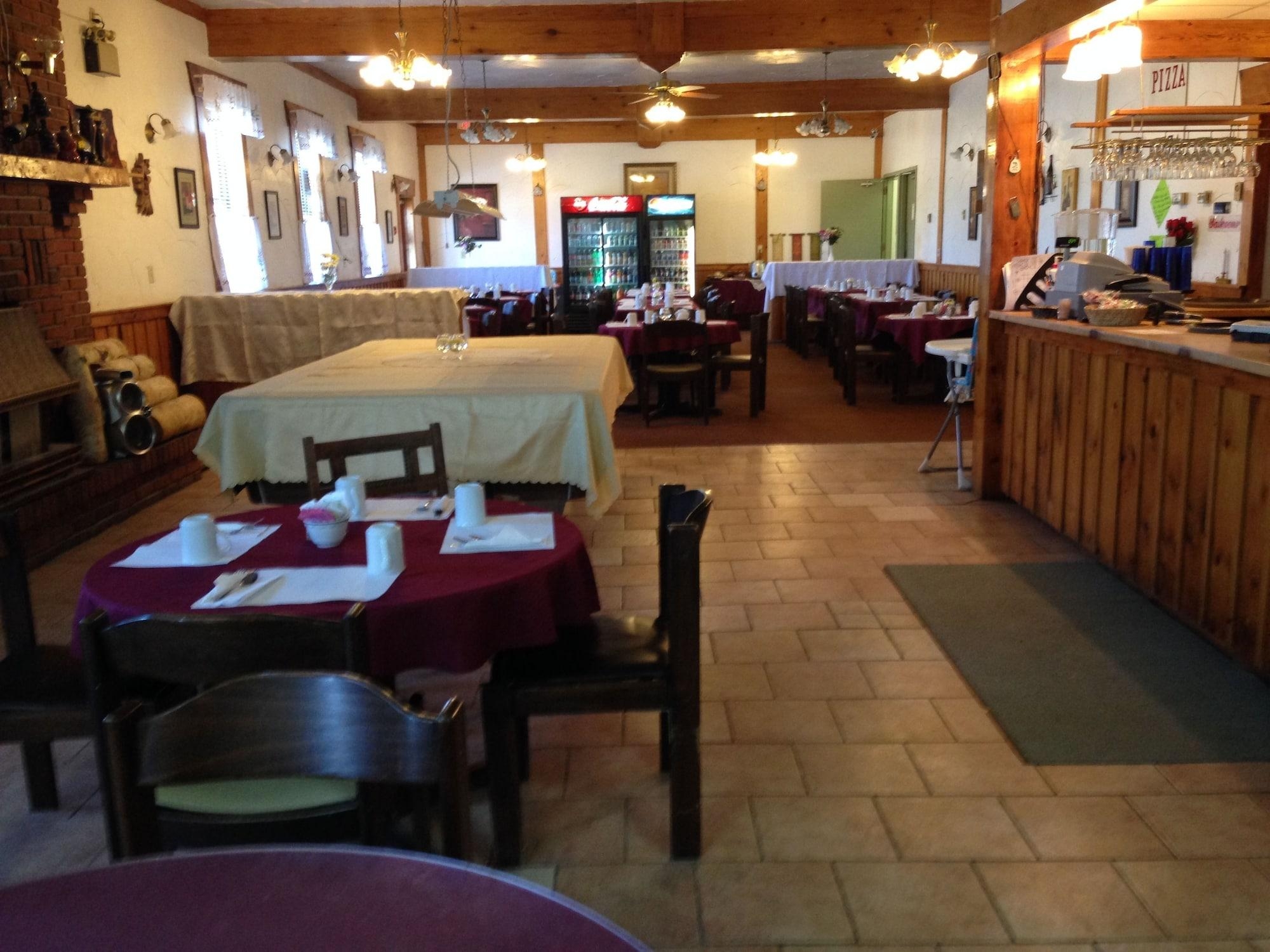 Englehart Inn