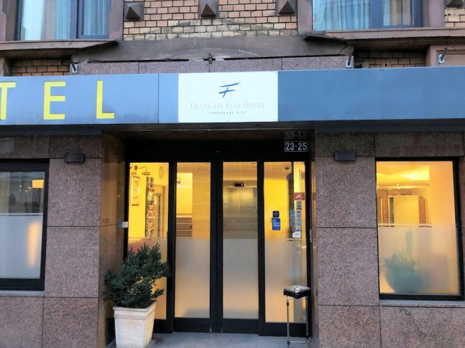 FrankAir Star Hotel Frankfurt City