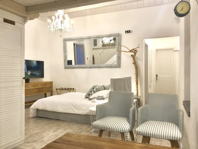 Casa Melenia Hydra