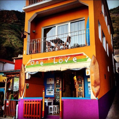 One Love Maktub Apartments