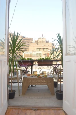 Midtown Hostel