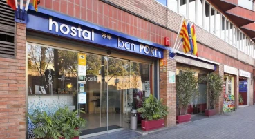 Yomo Hostal Bcn Port