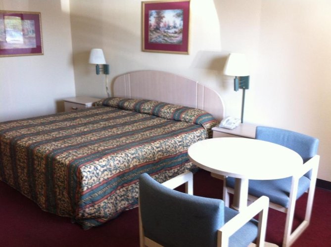 Executive Inn