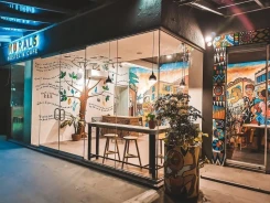 Murals Sleepbox Capsule Hostel - Adults Only