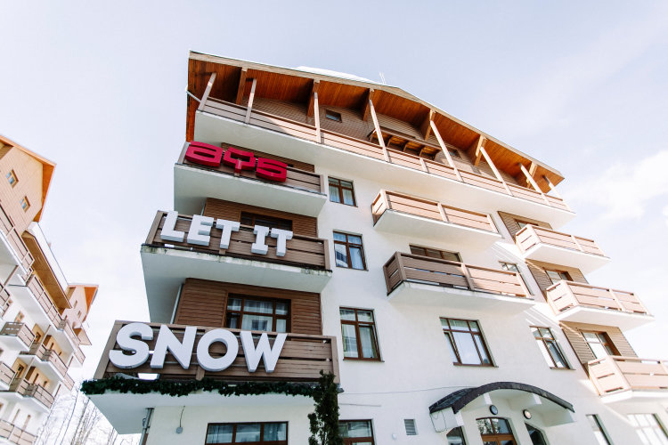 AYS Let It Snow Hotel Roza Khutor