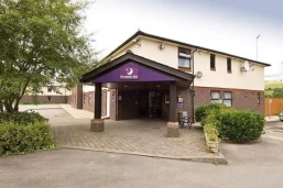 Premier Inn Caerphilly (Corbetts Lane)