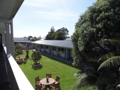 Westport Motor Hotel