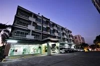 OYO 792 Omsaga Phuket Hotel (ex Saruda Phuket Hotel)