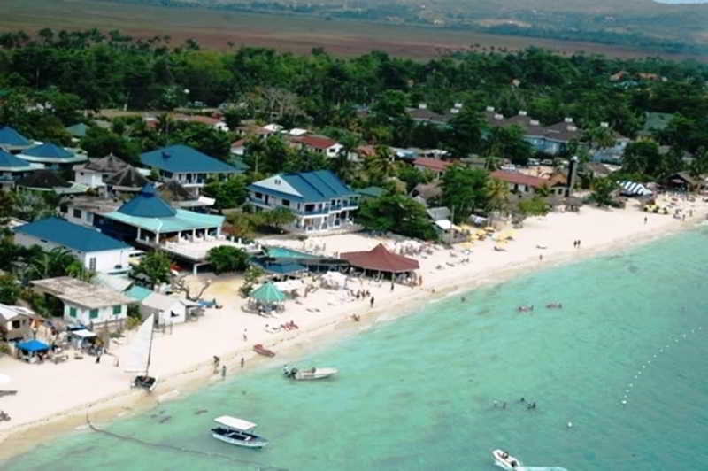 Negril Tree House