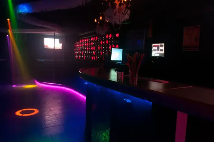 Queenz Music Bar Sitges