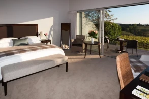 Takatu Lodge & Vineyard