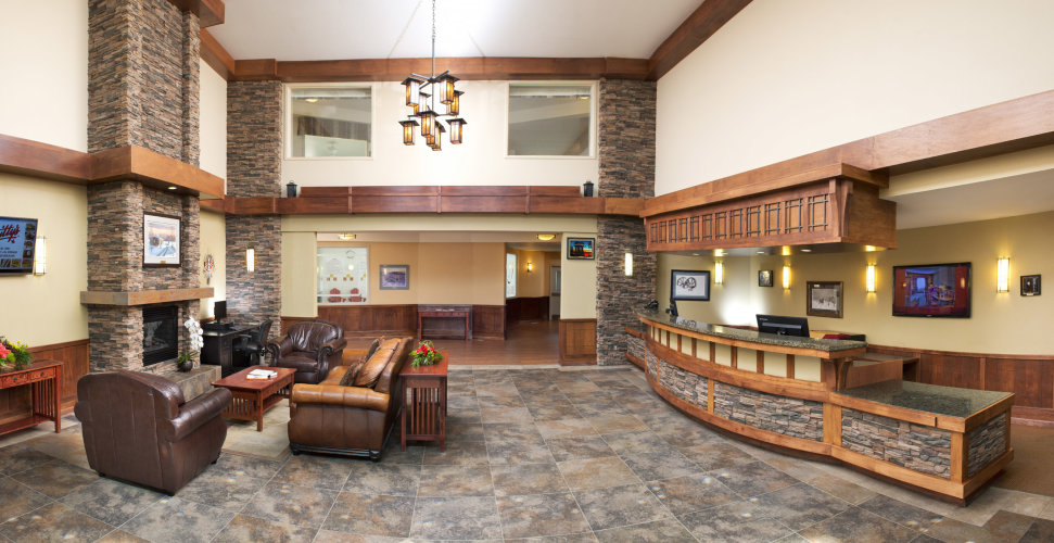 Gold Eagle Lodge