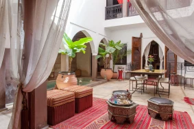 Dar Kamar Zamane