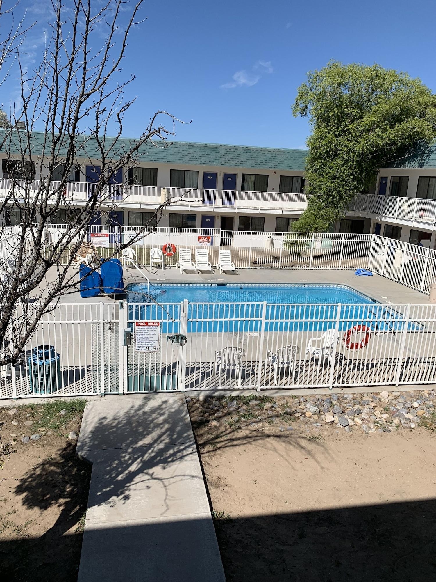 Motel 6 Grants, NM