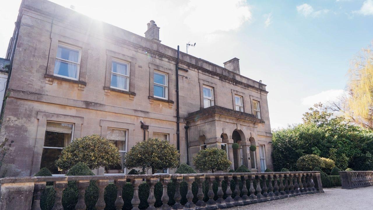 Charlton House Spa Hotel