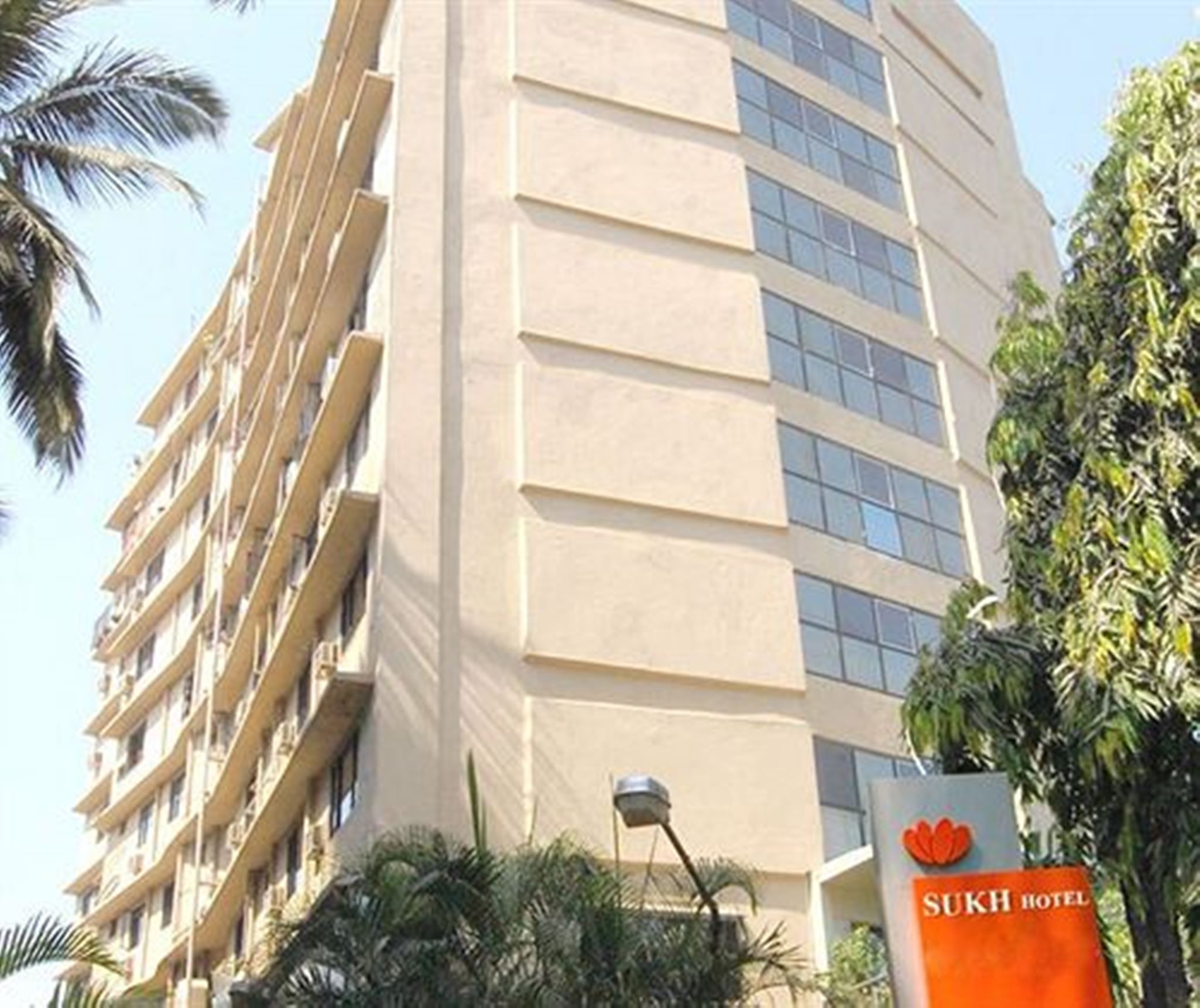 Sukh Hotel, Juhu