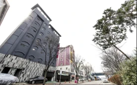 Nabi Hotel