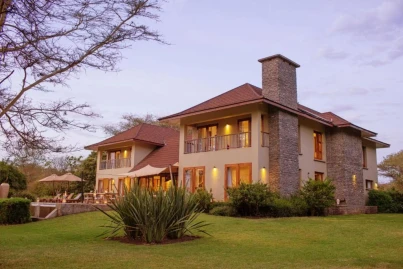 Siringit Villa by Mantis