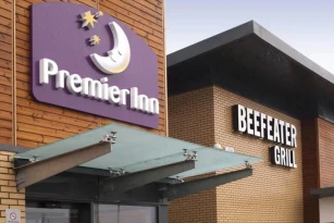 Premier Inn Glasgow Newton Mearns (M77 J4)
