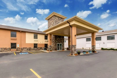 Quality Inn Newton At I-80