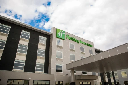 Holiday Inn & Suites Calgary South - Conf Ctr