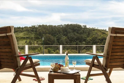 Beachhouse - Surf, Bed and Breakfast