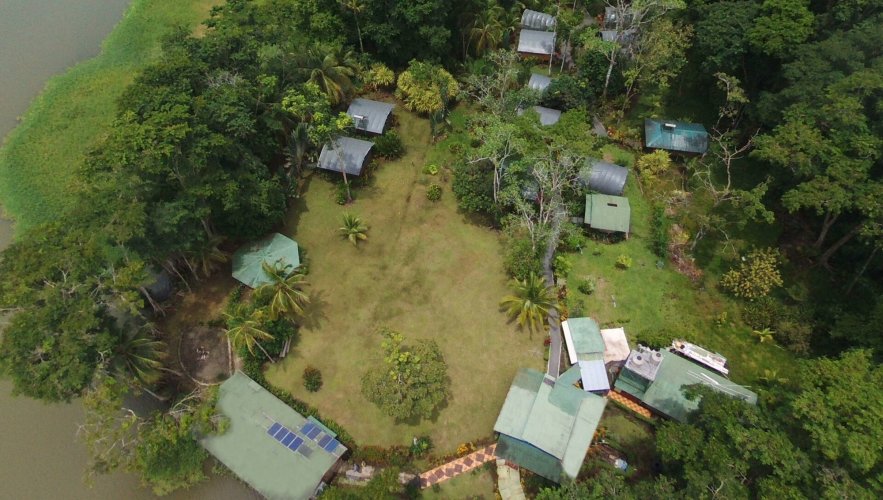 lirio lodge