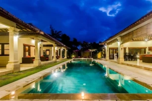 Villa Santi