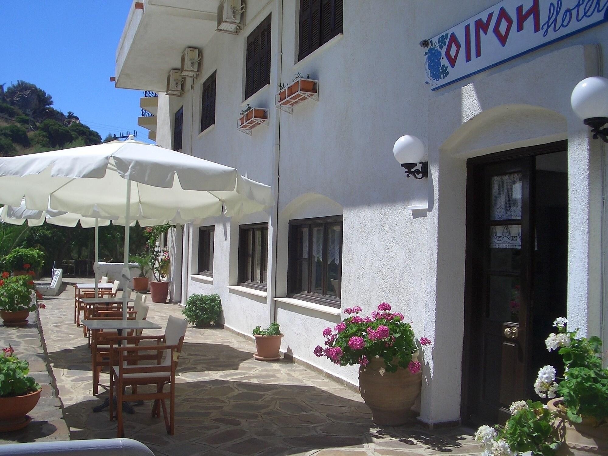 Oinoi Hotel