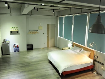 Sleep In Guest House