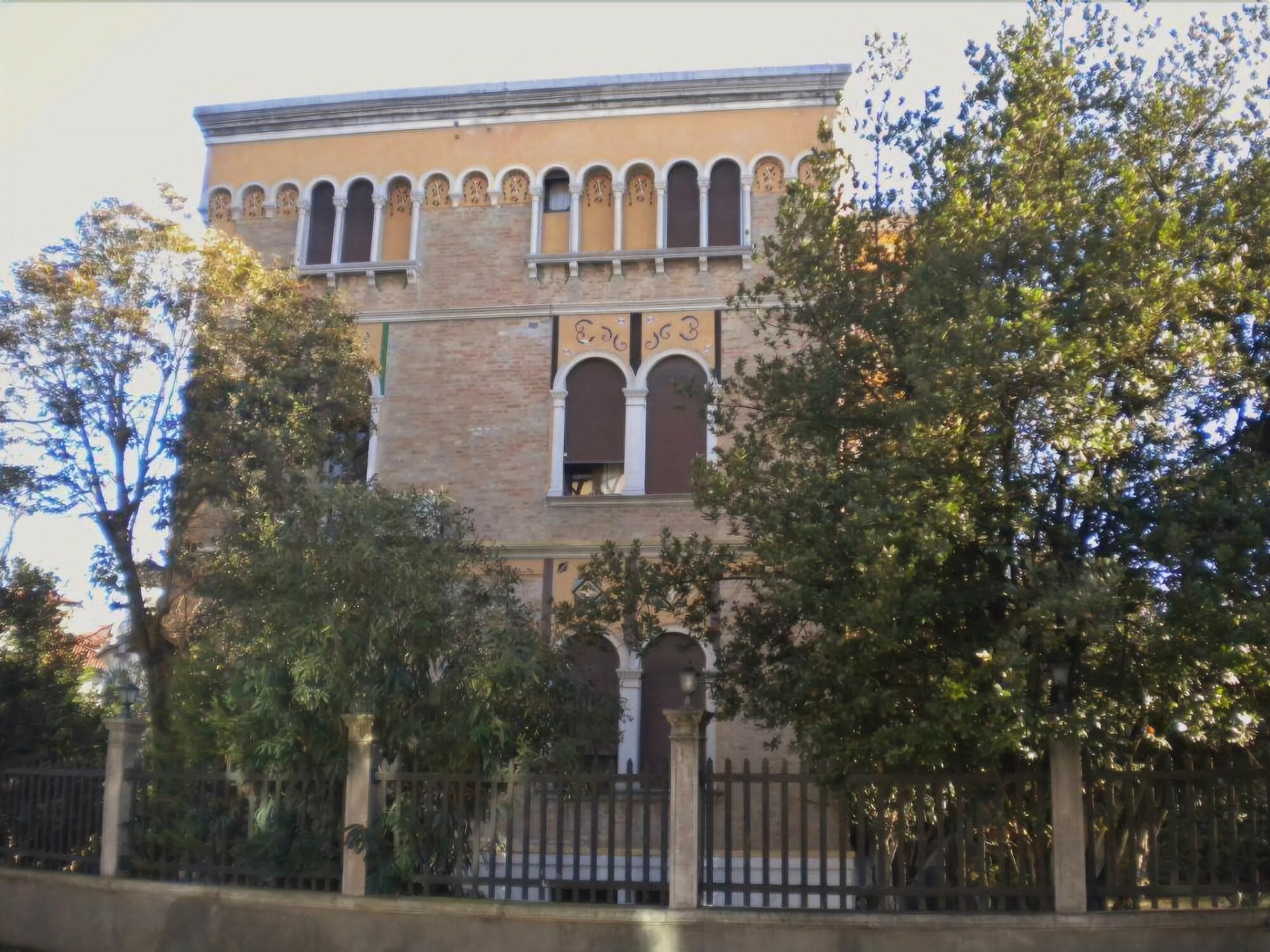 Hotel Villa Parco