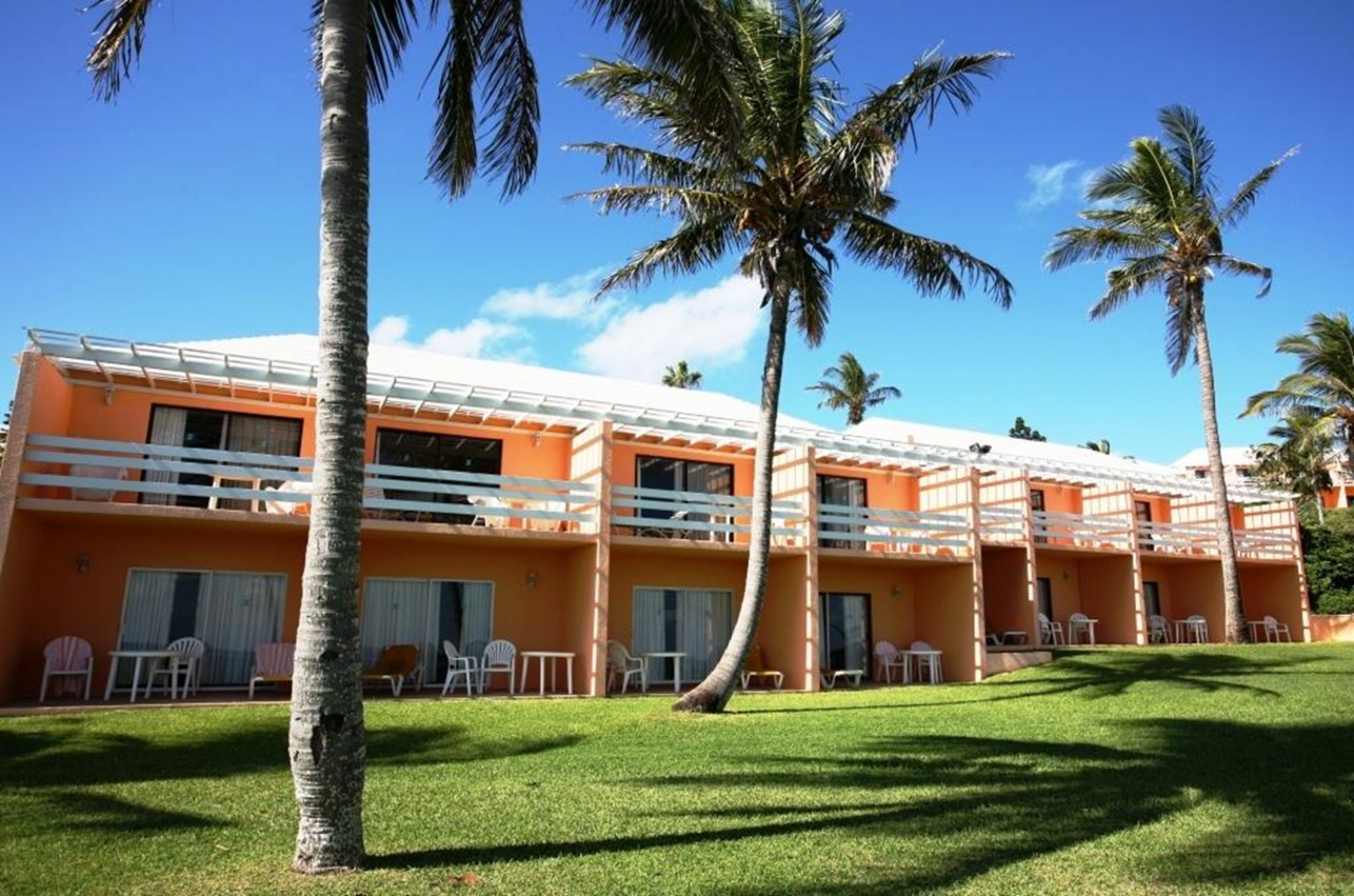 Coco Reef Resort Bermuda