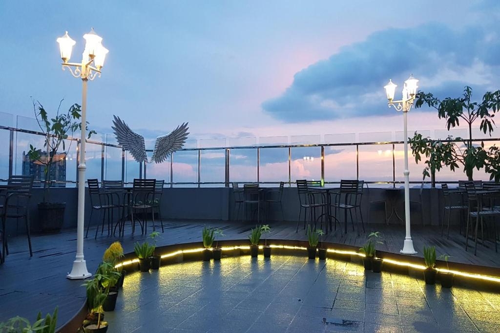 ASTON Lampung City Hotel
