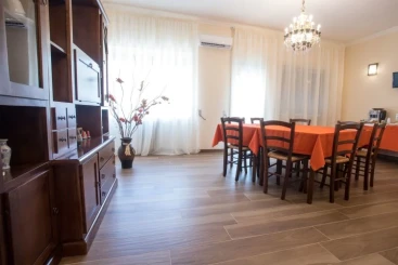 La Coccinella B&B Bed by night LTB