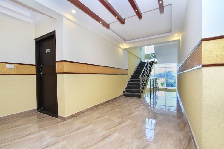 SJR Suites And Comforts
