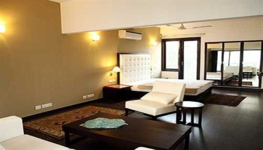 FabHotel Anutham Saket