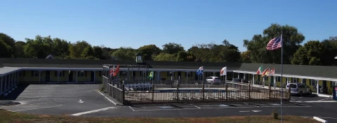 Jonathan Edwards Motel