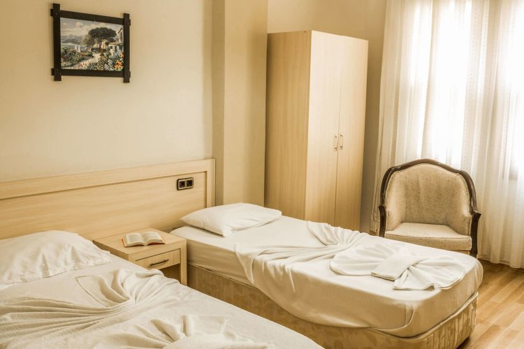 Ender Hotel