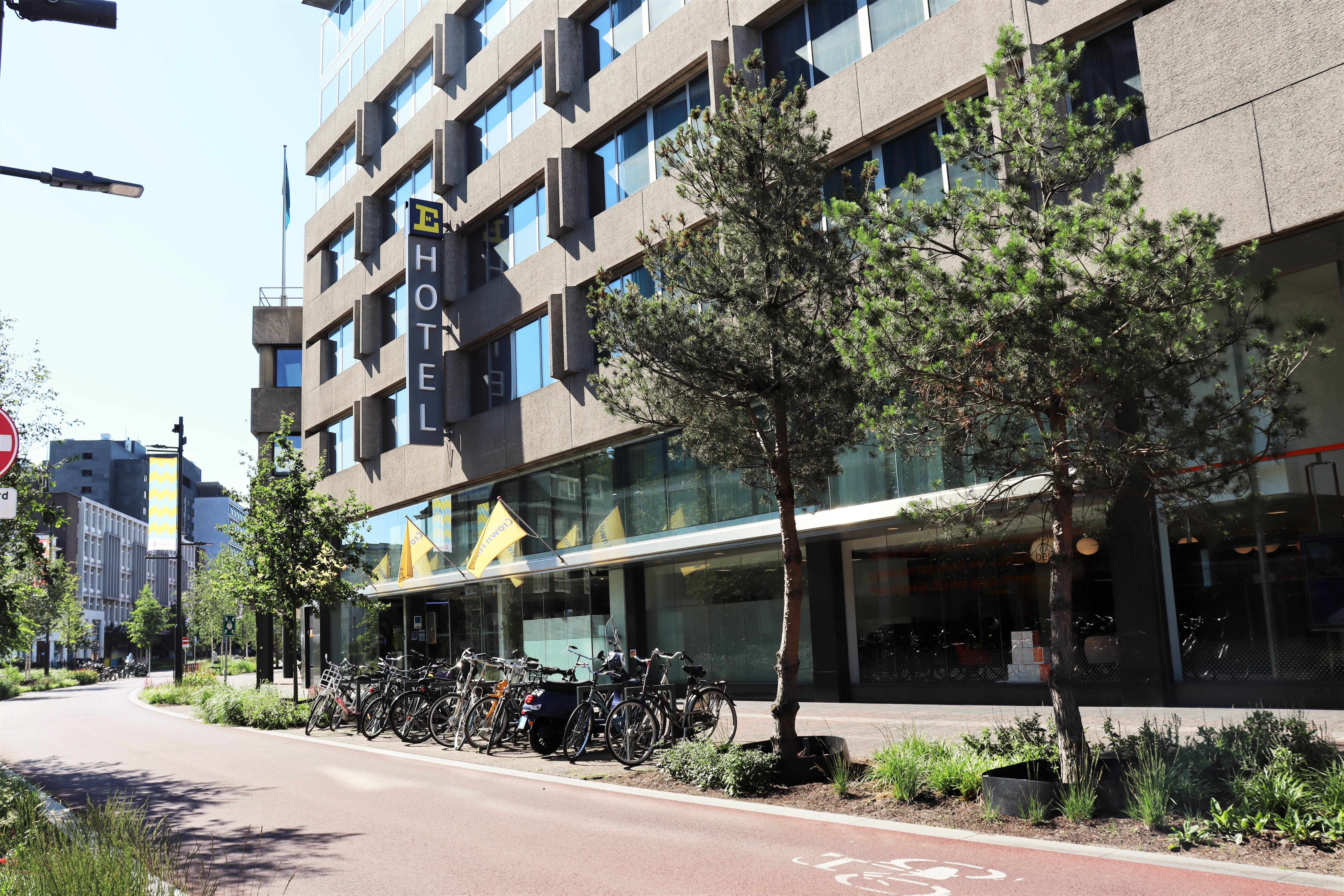 Crown Hotel Eindhoven Centre