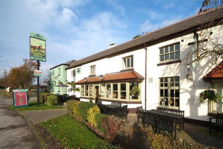 Premier Inn Knutsford Mere