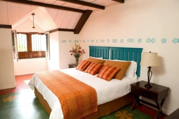 Isla de Flores Hotel