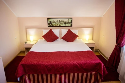 Hotel Iris