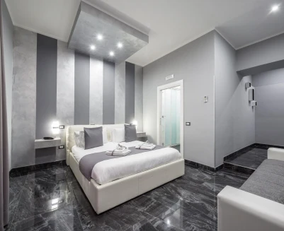 Hotel Bella Napoli Suites
