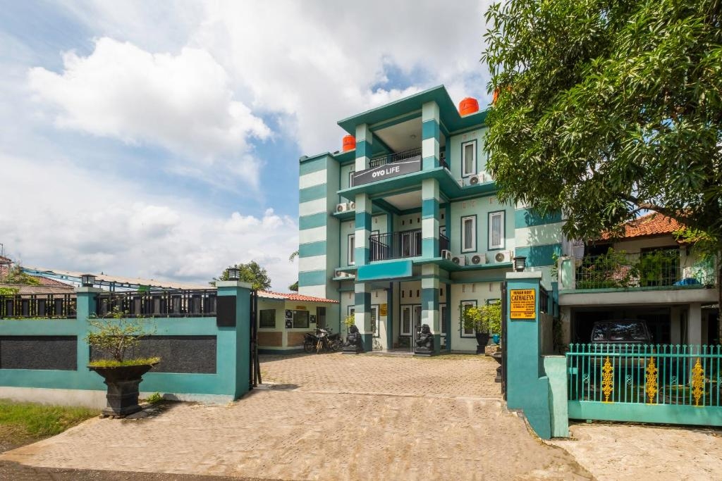 Oyo Life 2676 Cathaleya Homestay Syariah